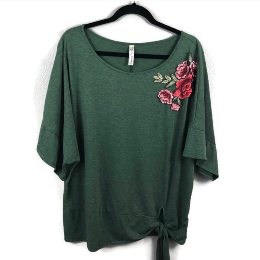 Perseption women Green Floral Embroidered Top